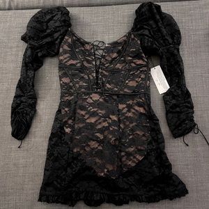 NWT VS black lace dress